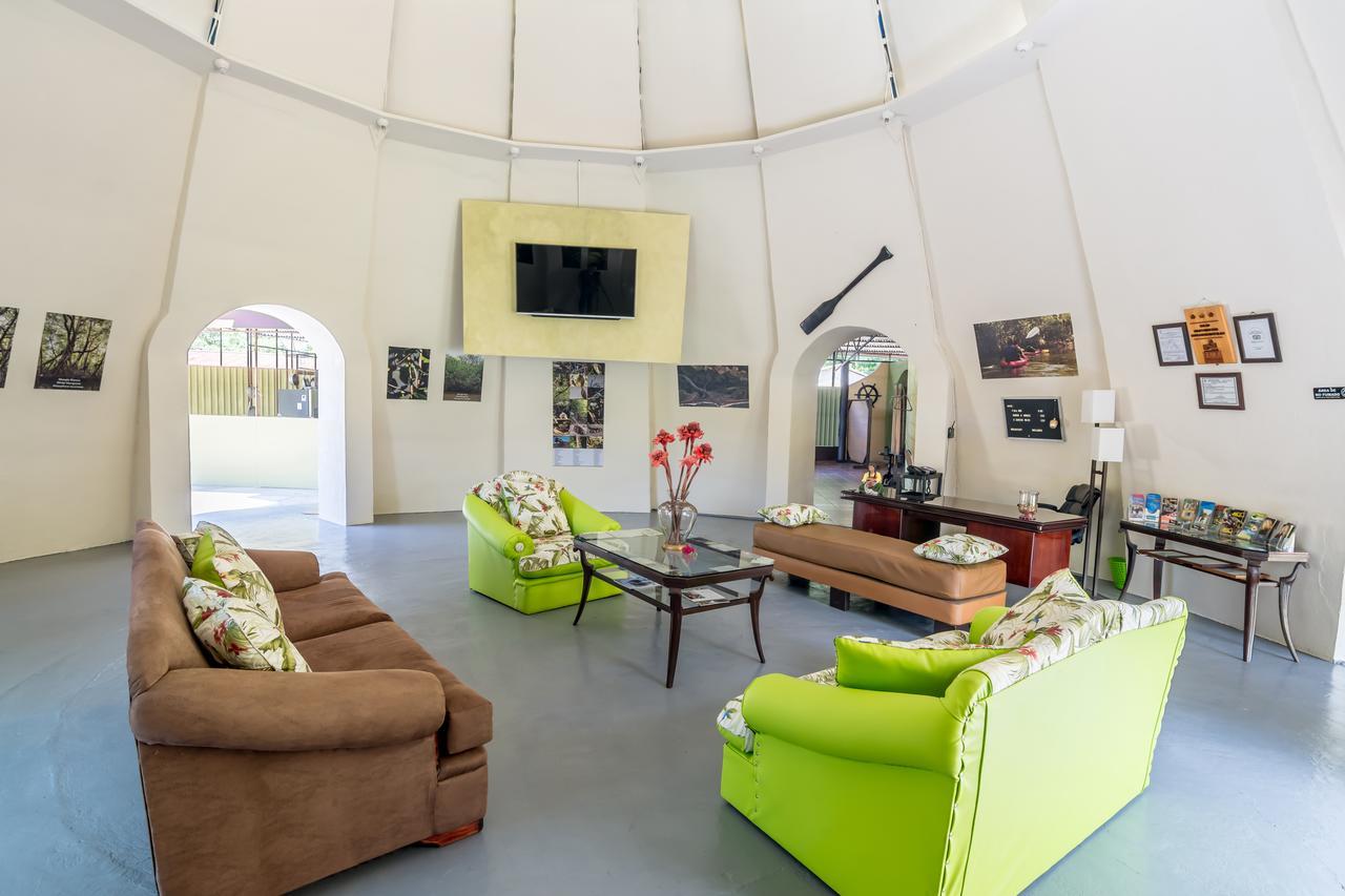 Kayak Lodge Damas Ngoại thất bức ảnh